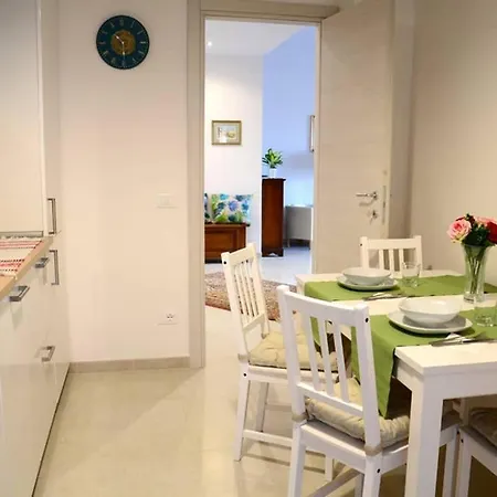 Apartment La Casa Di Egle